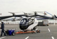 В небе над Токио впервые поднялся «летающий автомобиль» японского стартапа SkyDrive